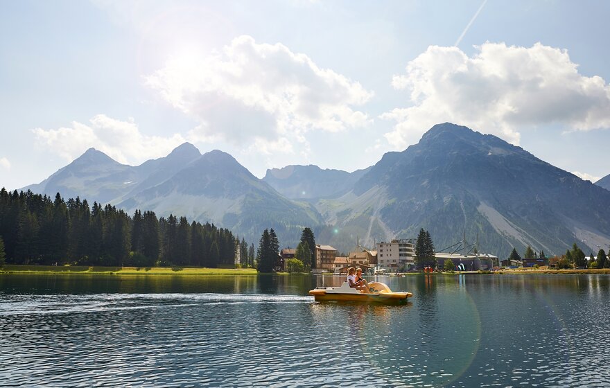 Pedalo- und Bootsverleih Arosa | © Arosa Tourismus / Nina Hardegger-Mattli